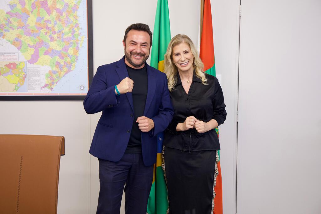 Deputado Marcius Machado se reúne com secretária da Educação e trata de escolas cívico-militares e melhorias na rede estadual da Serra